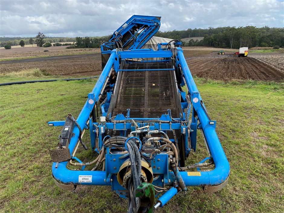 2016 Standen T2 Potato Harvester Auction (00019016505) Grays Australia