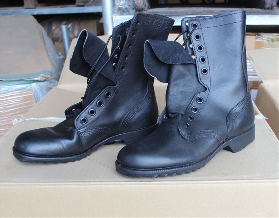 2 X US Army Black Leather Combat Boots, unused, Size 8 ½ Regular ...