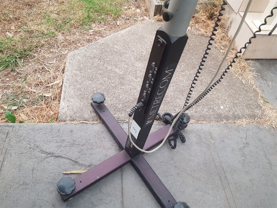 LUTEC Motion Activated Solar Security LED Light. NB: Minor use & condition