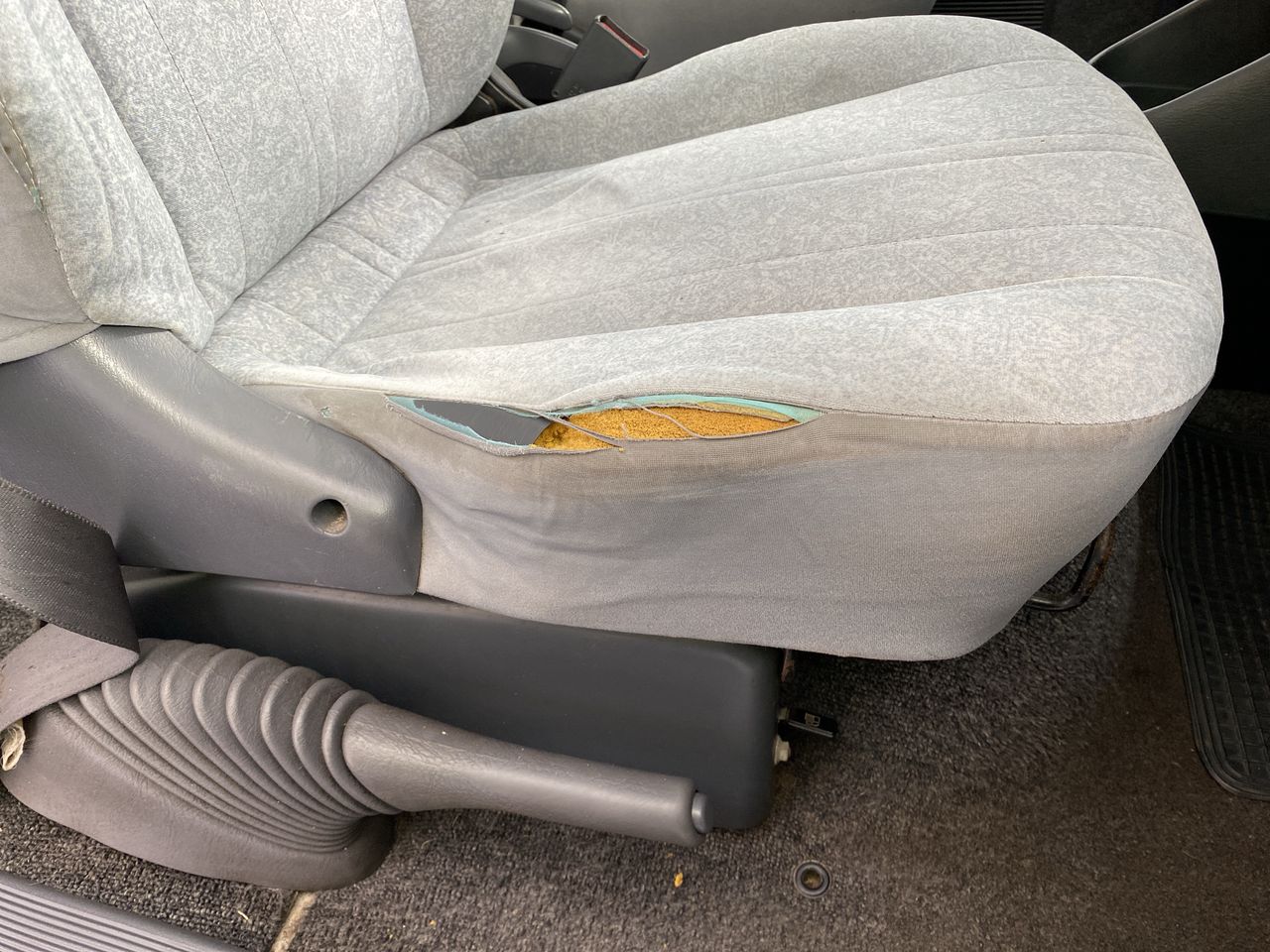 2020 Toyota Hiace Commuter Diesel