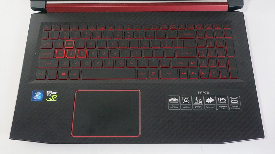 <p>DELL LATITUDE 5520</p>
