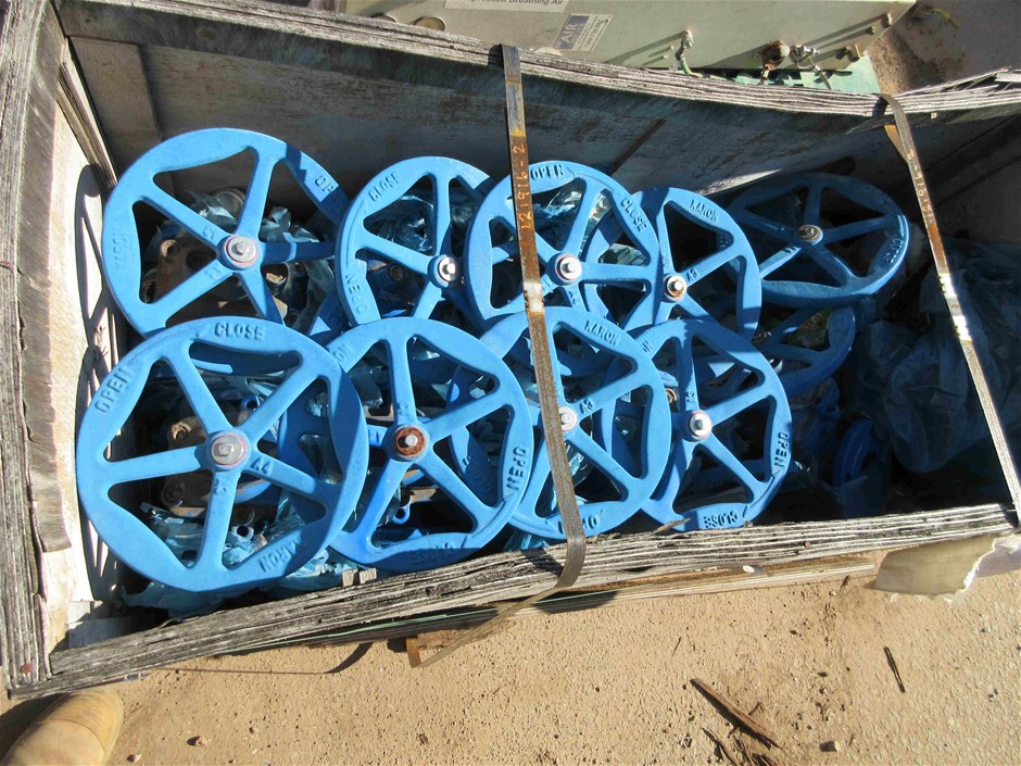 <p>Kinchrome Industrial Drum Fans x 5</p>