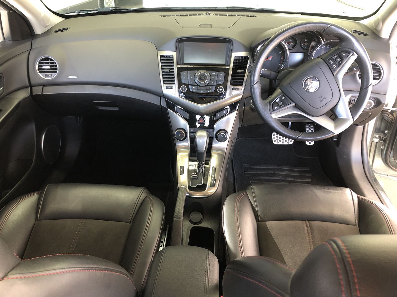 2015 Volkswagen Polo Trendline Petrol