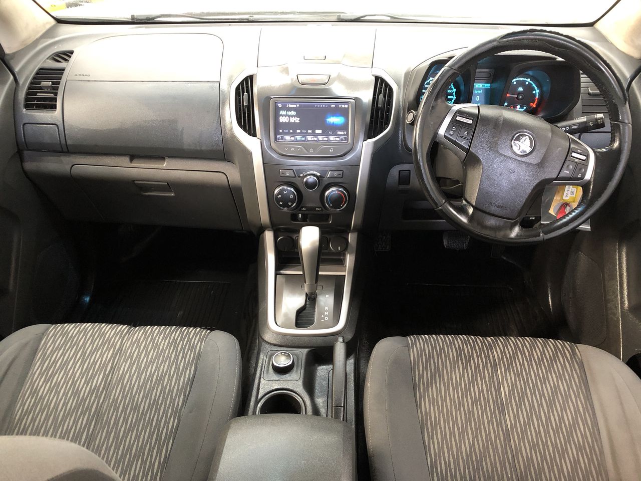 Solid 925 Sterling Silver 8mm Round Pendant Crystal by Swarovski®