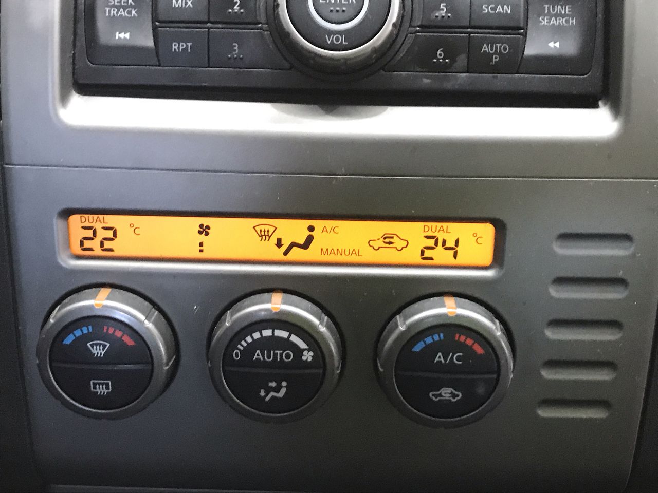 San Junipero Low-Sugar Limoncello Spritz Cans NV (24x 250mL)