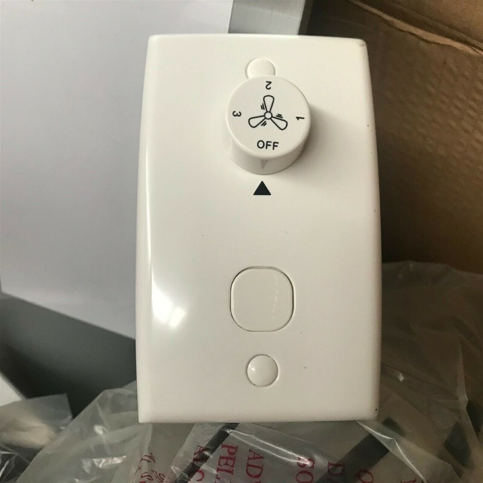 Heller 1300mm Reversible 4 Blade Ceiling Fan 3 Speed Silver Black EBONY