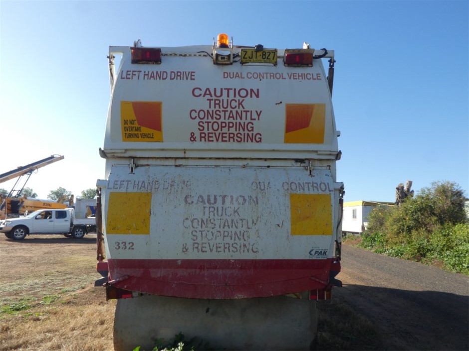 Superior Pak SP32 Garbage Compactor Body Auction (00065041336) Grays