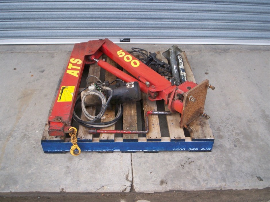 Ute mounted hydraulic crane, ATS 500 Auction (02035000617) Grays