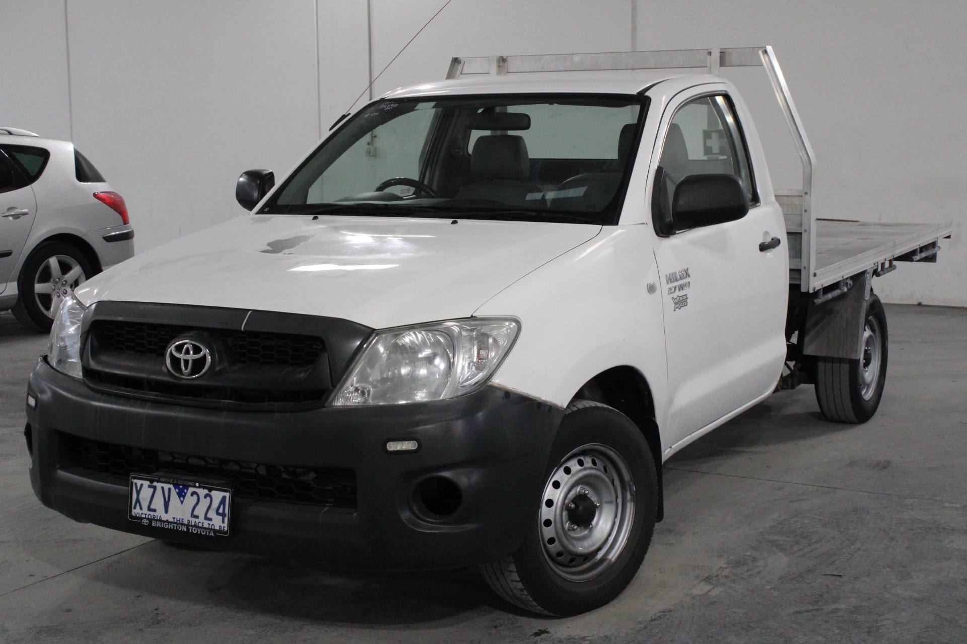 2010 Toyota Hilux Workmate TGN16R Manual Cab Chassis Auction (0001 ...