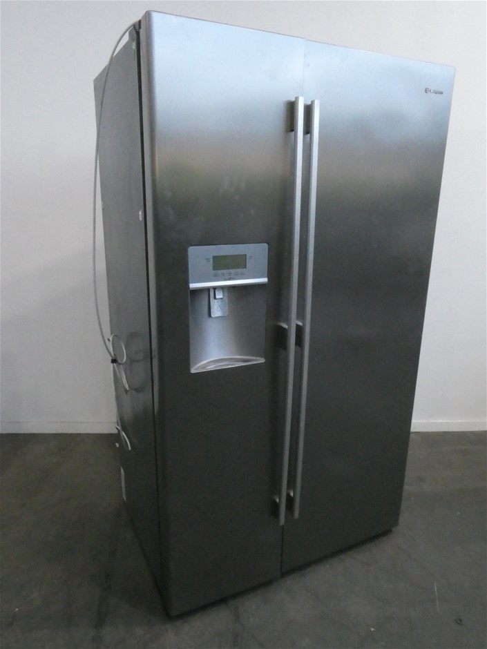 Westinghouse WSE6970SF 690L Side By Side Fridge Auction (00172180796
