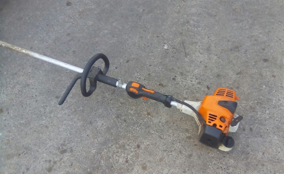 Stihl FS94C Straight Shaft Brush Cutter Auction (00067027212) Grays Australia