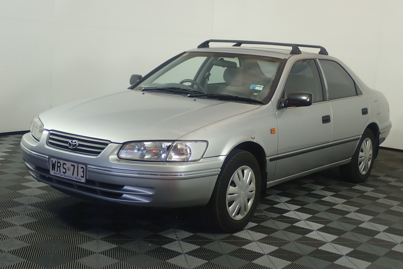 2001 Toyota Camry CSI Automatic Sedan Auction (0001-60015656) | Grays ...