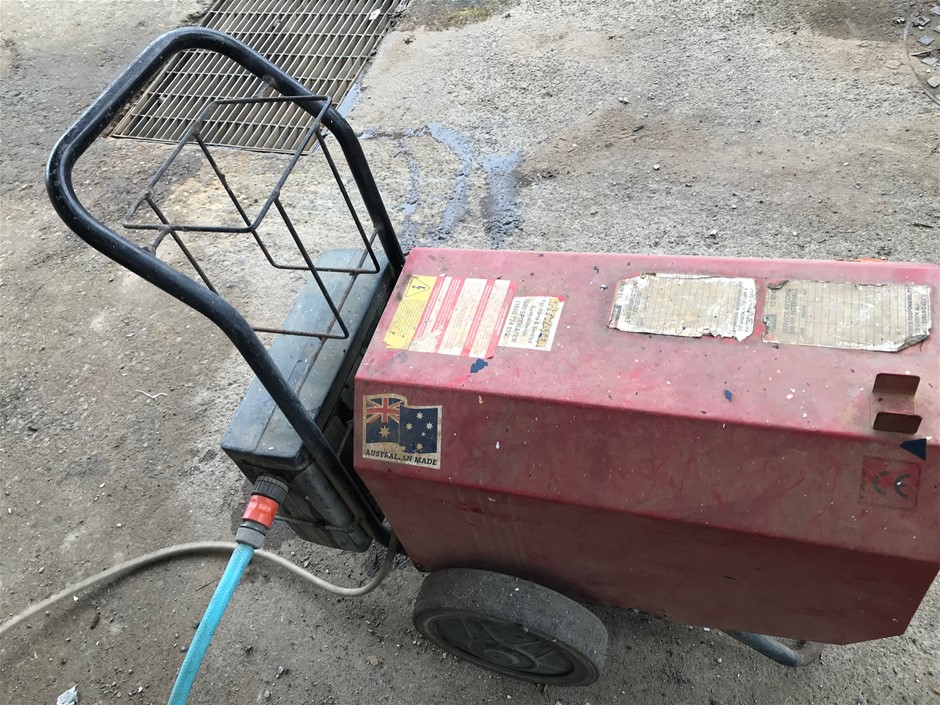 2006 Spitwater HP201 Pressure Washer 3000PSI 7.5hp 3ph 20amp (Gold Coast) Auction (00847027879