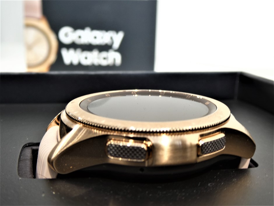samsung watch waterproof rose gold