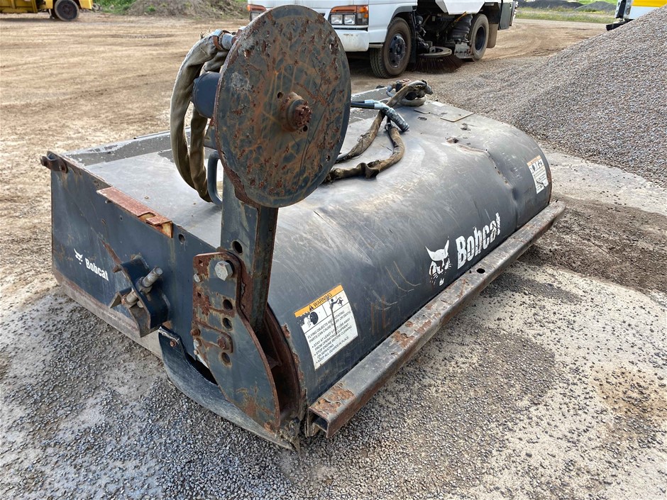 Bobcat 72" Sweeper Attachment Auction (00373017708) Grays Australia