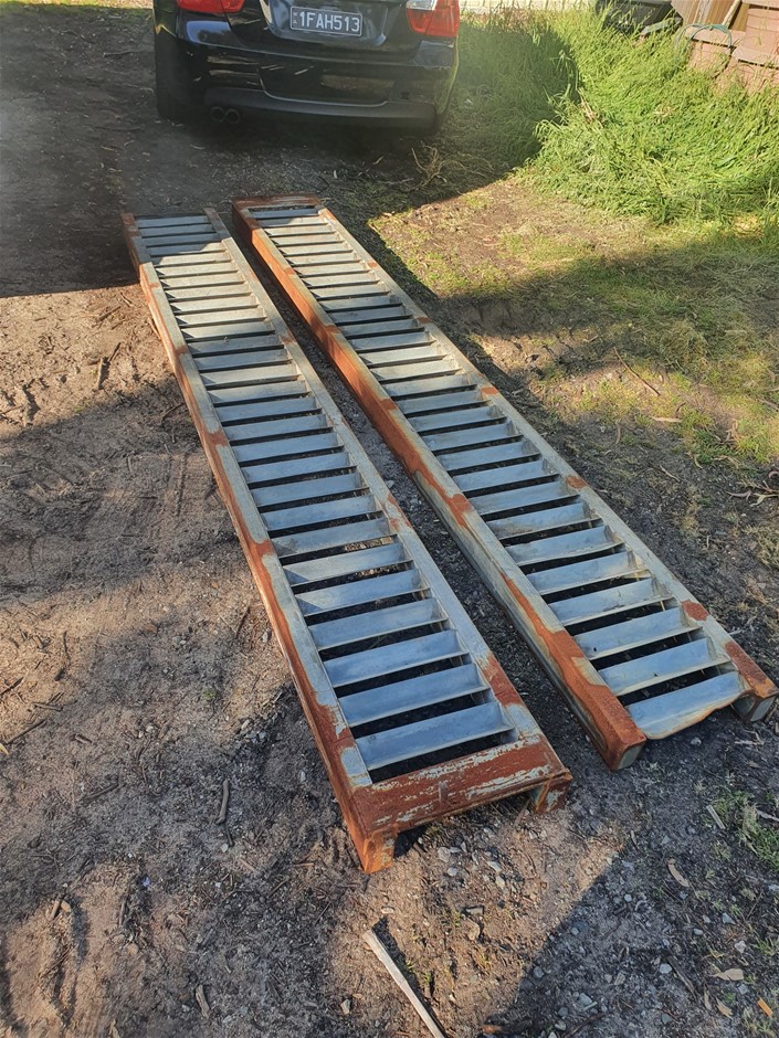 Heavy duty Steel Bobcat 2x Ramps Auction (00069018867) Grays Australia