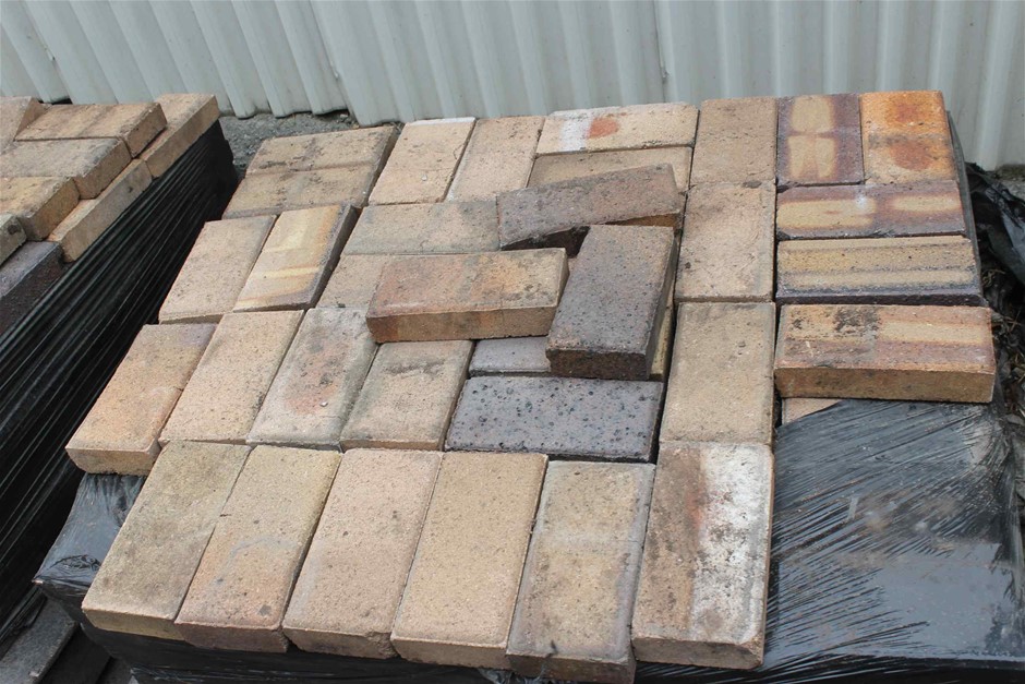 2x Pallet of Paver Auction (05215041623) Grays Australia
