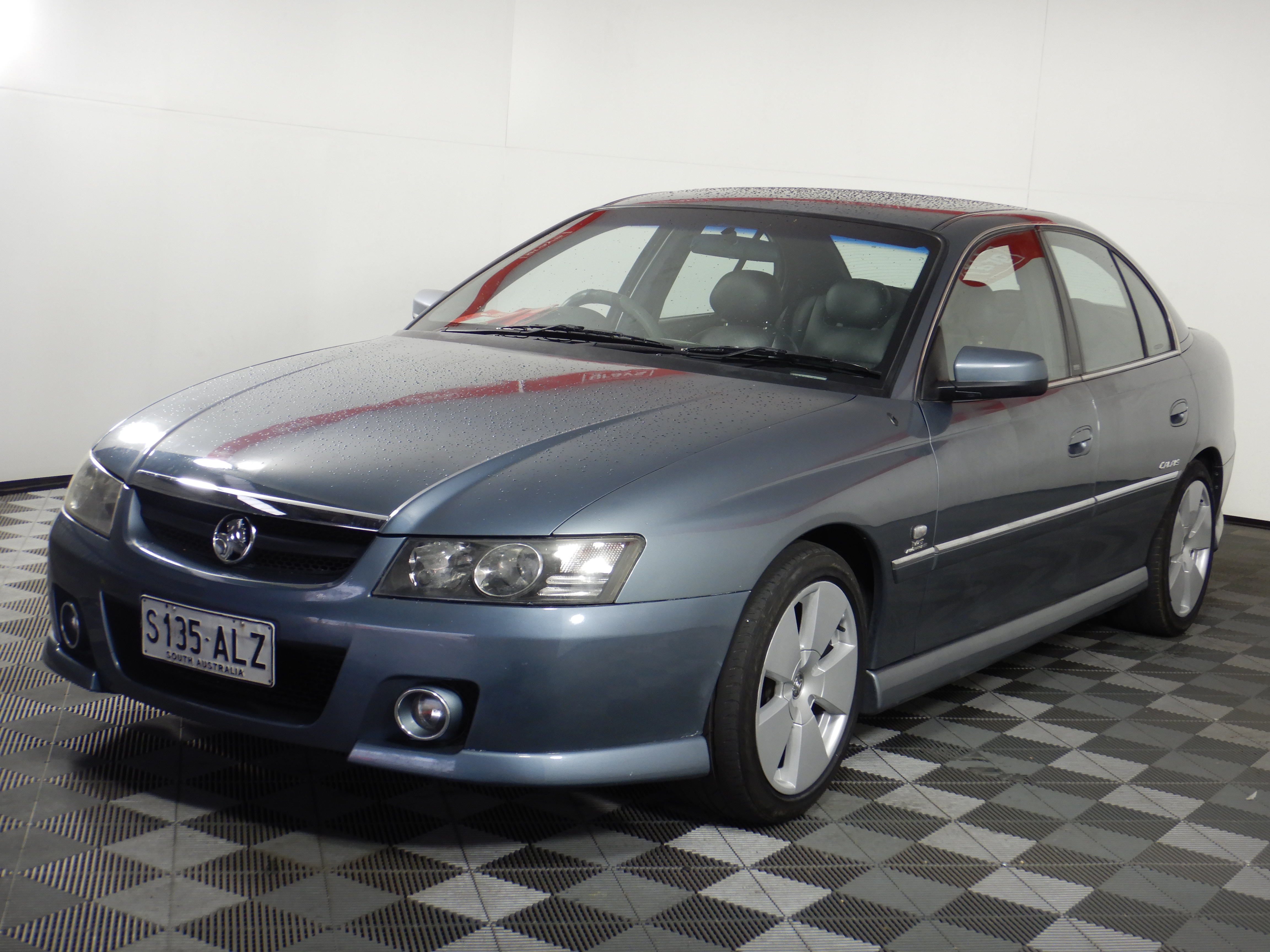 05 Holden Calais Vz Automatic Sedan Auction 0001 Grays Australia