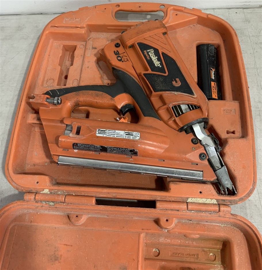 Paslode Impulse 30 Frame Master Framing Nailer Auction (00025042862