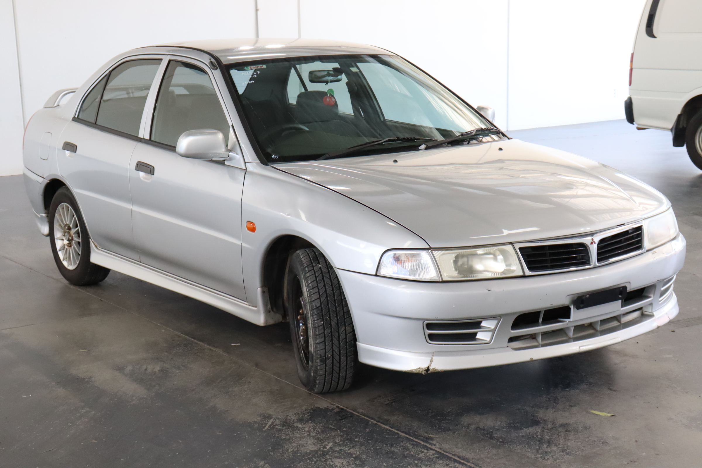 2003 Mitsubishi Lancer GLi CE Manual Sedan Auction (0001-3476068 ...