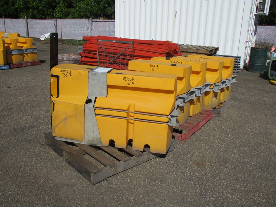 Absorb 350 Crash Cushions Auction (00307030443) Grays Australia