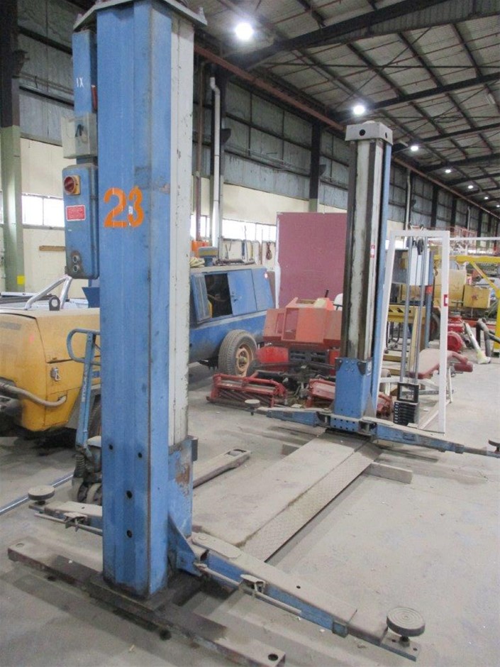 Ravaglioli 2 Post Electric Hoist Auction (00163018617) Grays Australia