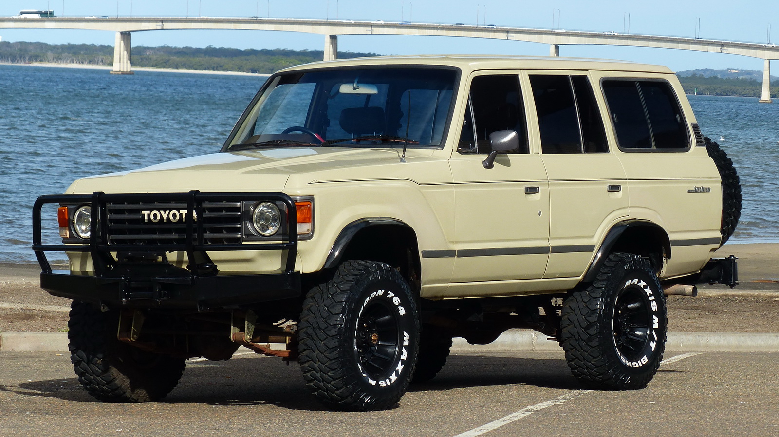 1982 Toyota Land Cruiser Motorcar Studio, 59% OFF