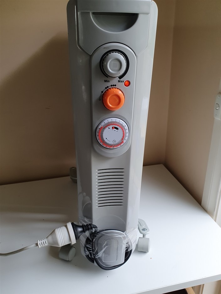 Modern Living Oil Column Heater TAROCH11FIN Auction (0001-2183040) | Grays  Australia