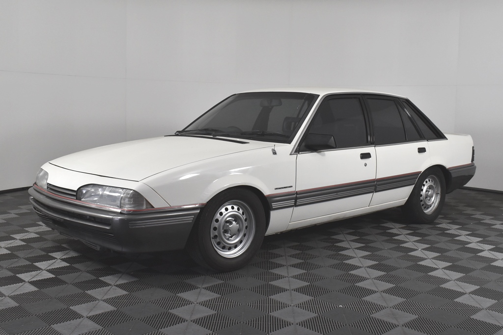 1986 Holden VL Berlina Turbo Automatic Sedan (modified) Auction (000120008303) Grays Australia