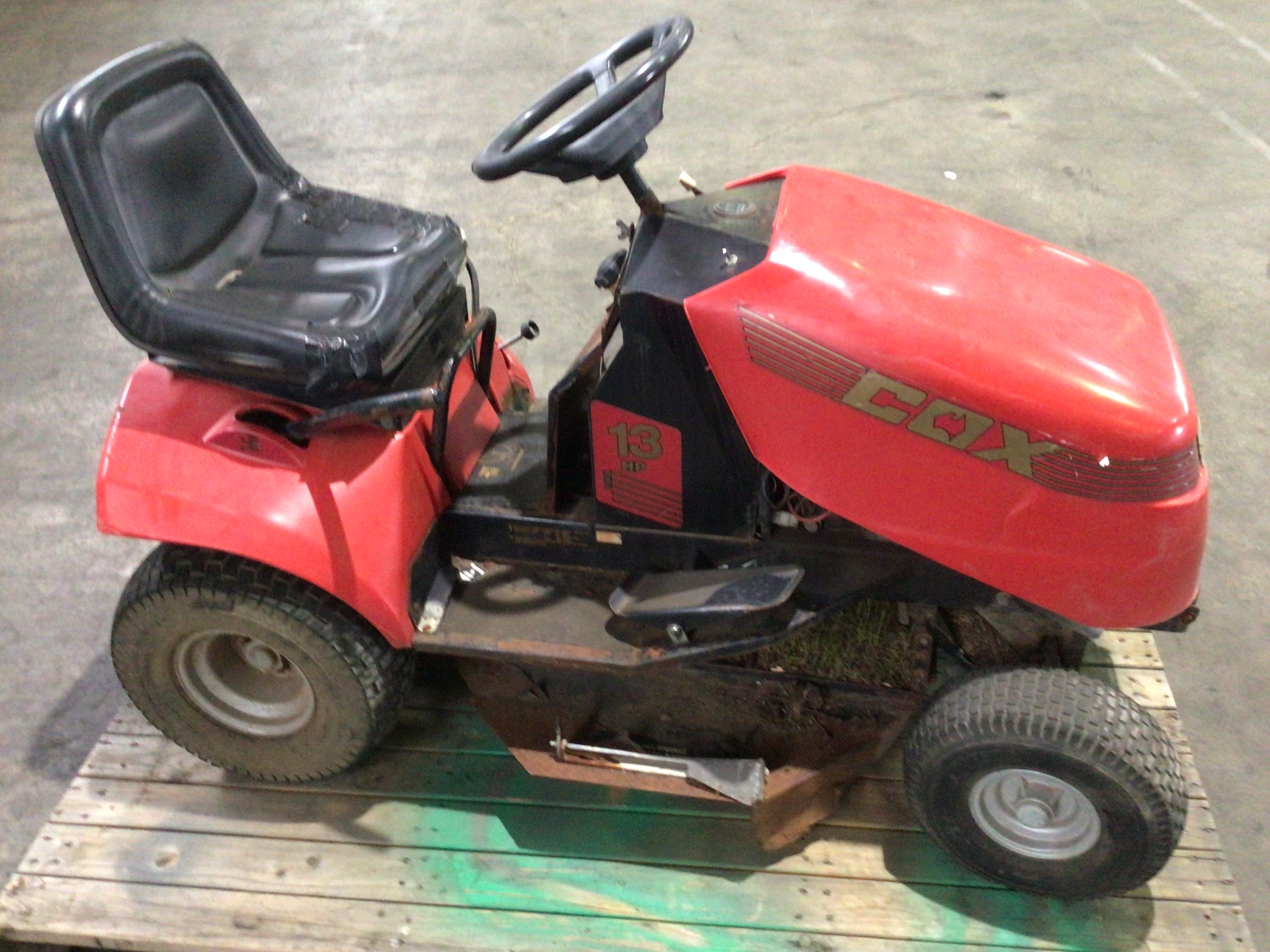 Cox 16.5 hp ride on online mower