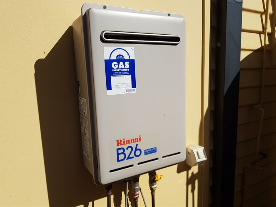 Rinnai B26 Continuous Flow LPG Hot Water 50° Auction (0078-5045359) | Grays  Australia