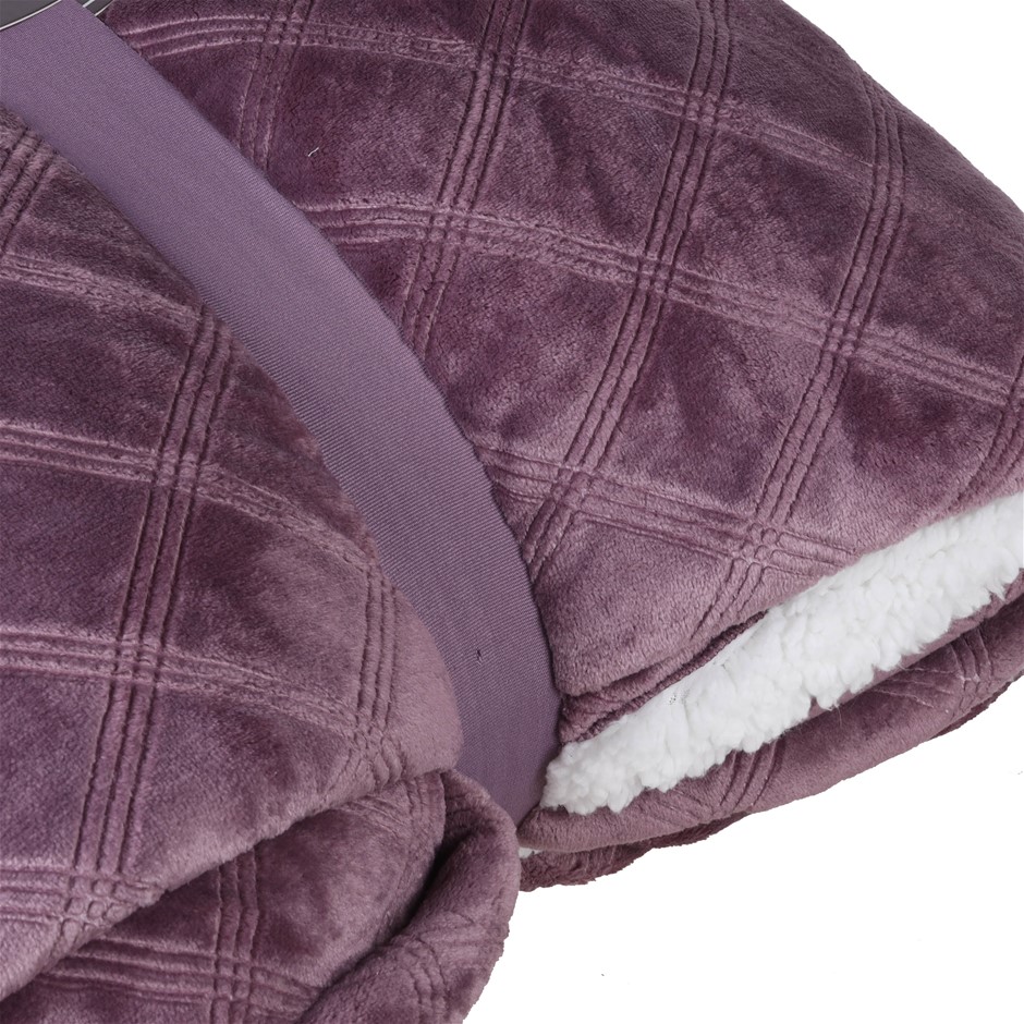 BERKSHIRE Ultraloft Velvet Soft Blanket, King Size, 284cm x 234cm. N.B
