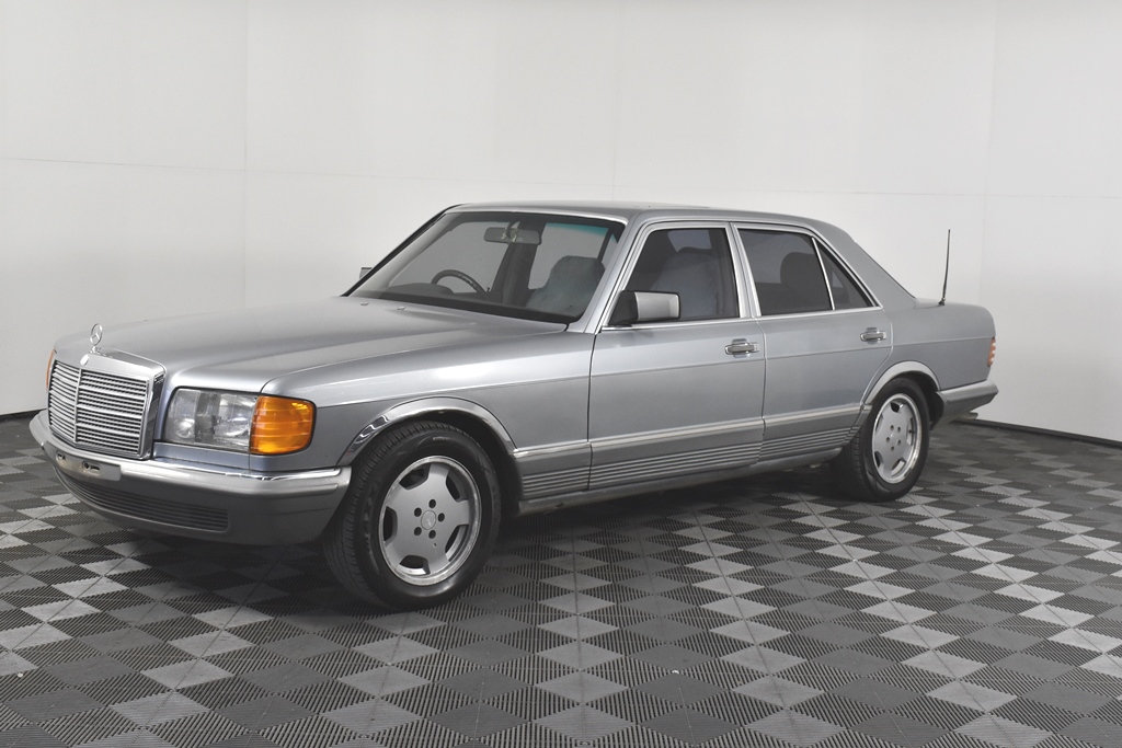 1983 Mercedes Benz 280 SE Automatic Sedan Auction (0001-20008906 ...