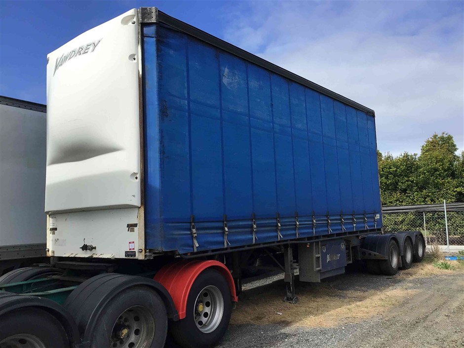 2005 Vawdrey VBS3 Triaxle Curtainsider Lead Trailer (A)