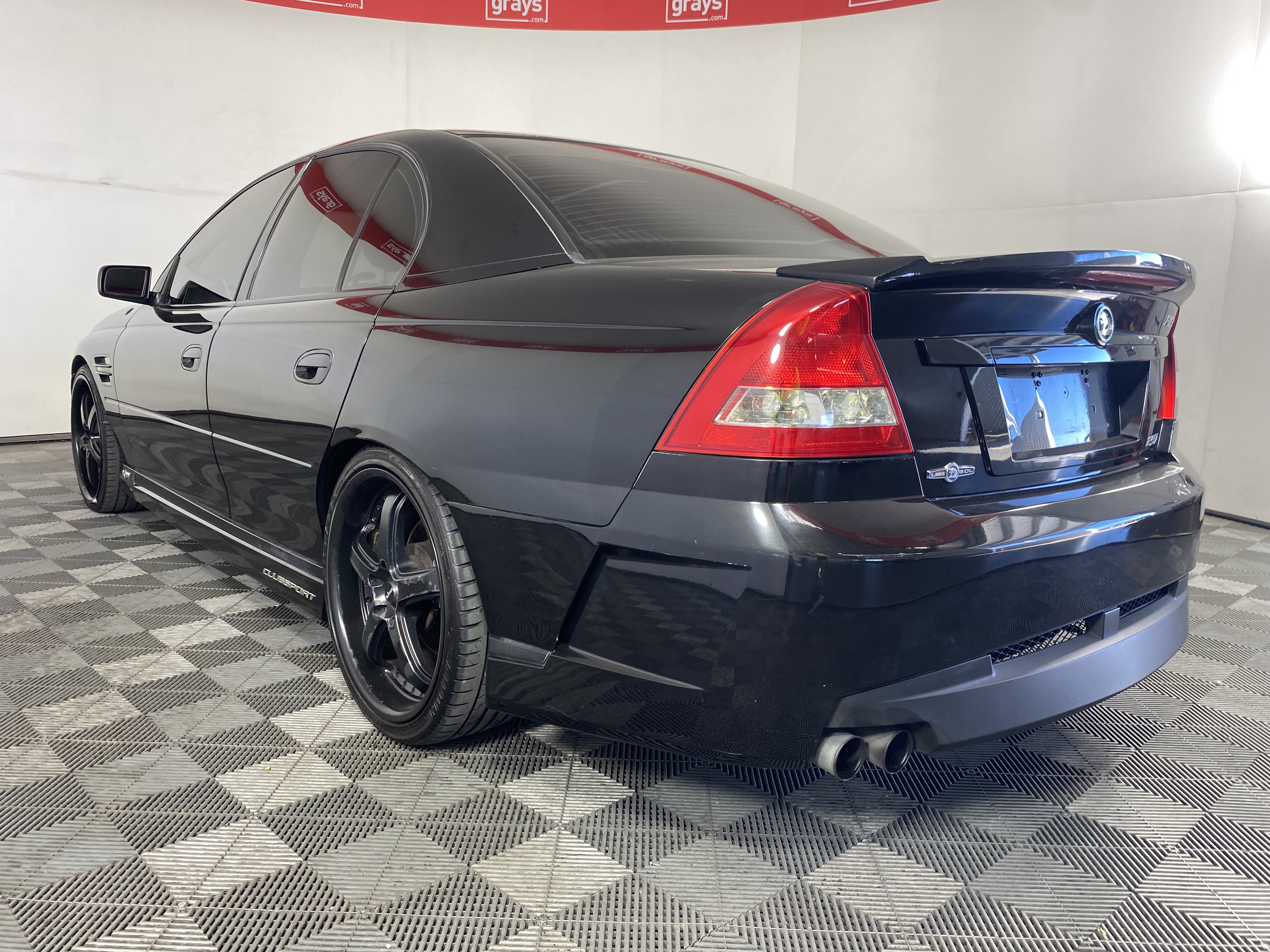 05 Vz Hsv Clubsport R8 Automatic Sedan Auction 0001 Grays Australia