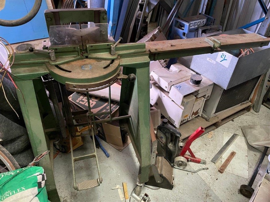 Guillotine Picture Framing Auction (00873020401) Grays Australia