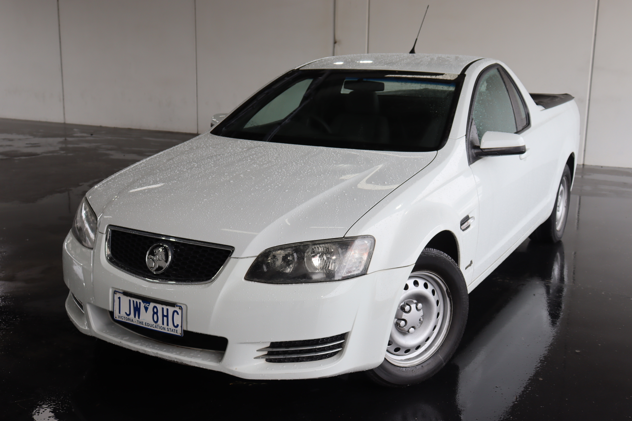 2012 Holden Ute Omega VE II Automatic Ute Auction (0001-20038816 ...