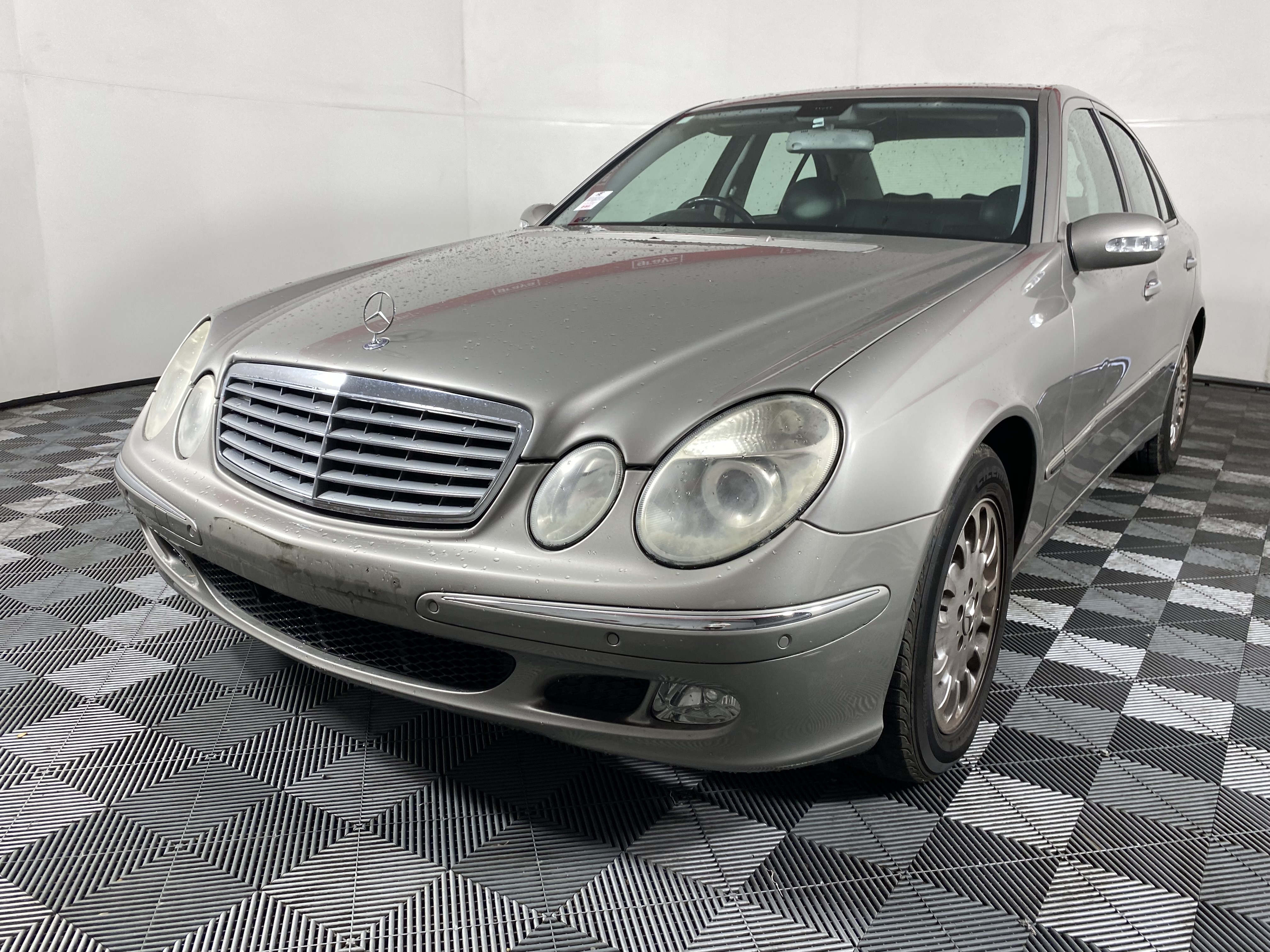 2003 (2004) Mercedes Benz E240 Classic W211 Automatic Sedan Auction ...