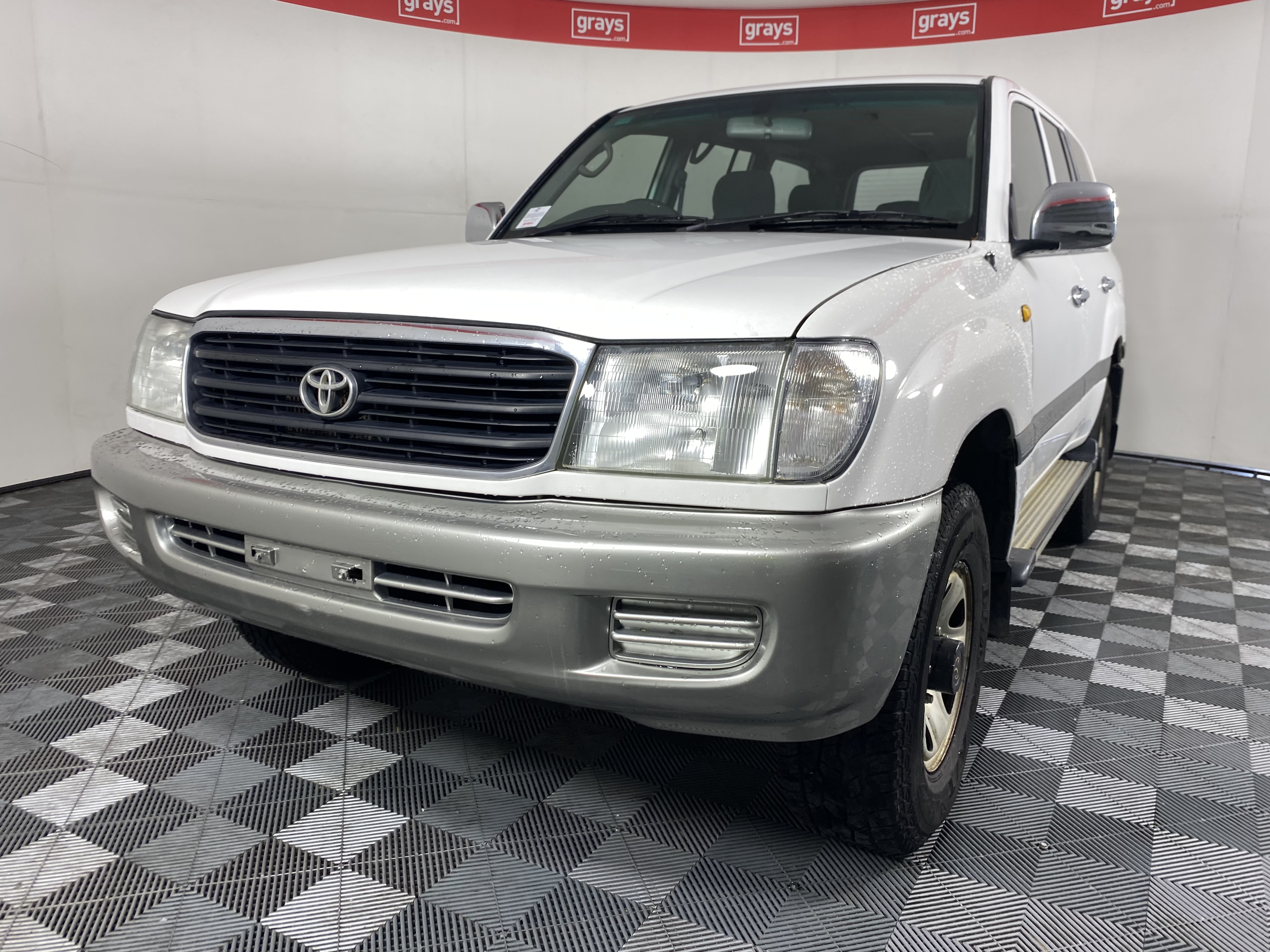 2001 Toyota Landcruiser GXL (4x4) HDJ100R Turbo Diesel Manual 8 Seats ...