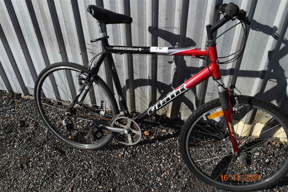 Giant boulder best sale se mountain bike