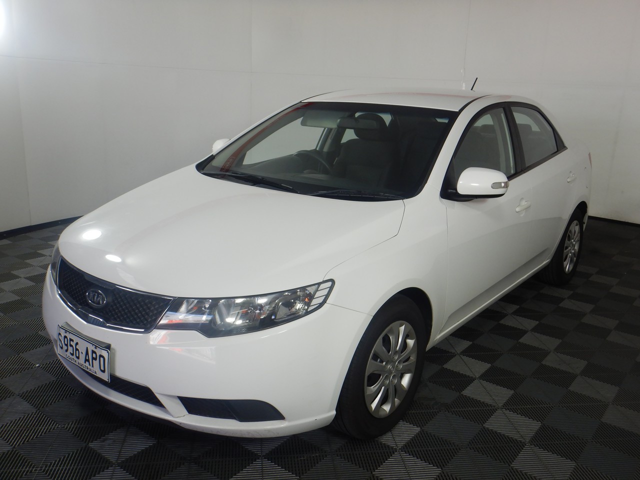 2010 Kia Cerato S TD Automatic Sedan Auction (0001-60028623) | Grays ...