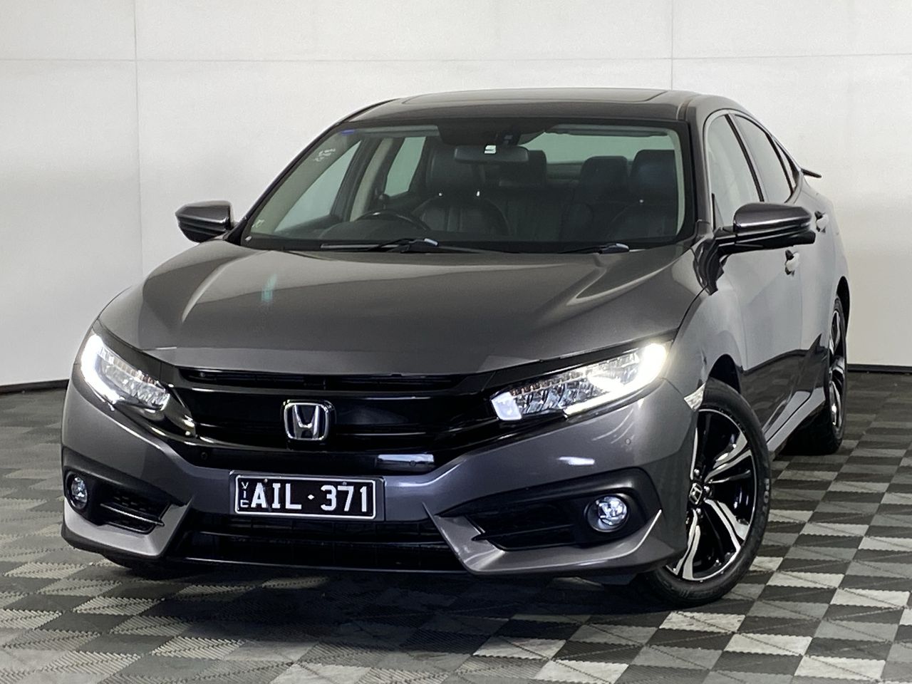 16 Honda Civic Rs 10th Gen Cvt Sedan Auction 0001 0411 Grays Australia