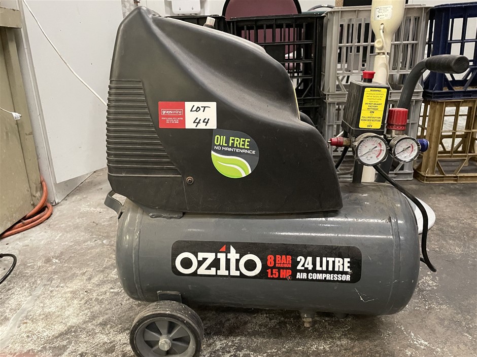 Ozito on sale air compressor