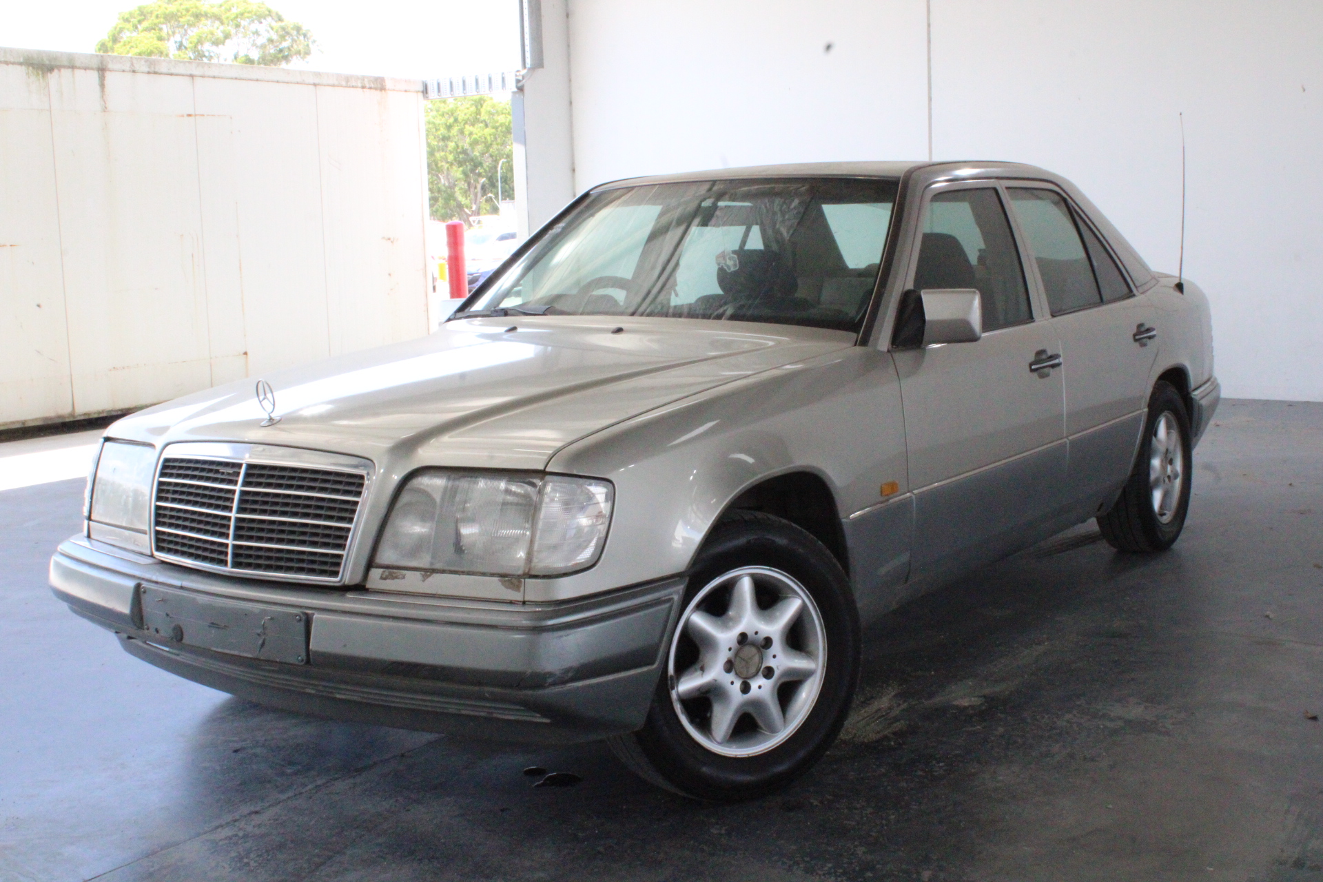 Mercedes W124 E220 | atelier-yuwa.ciao.jp