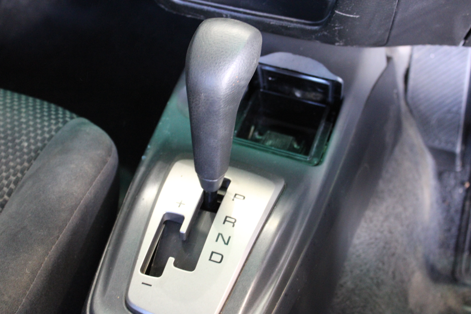 2006 mitsubishi lancer automatic shift knob hotsell