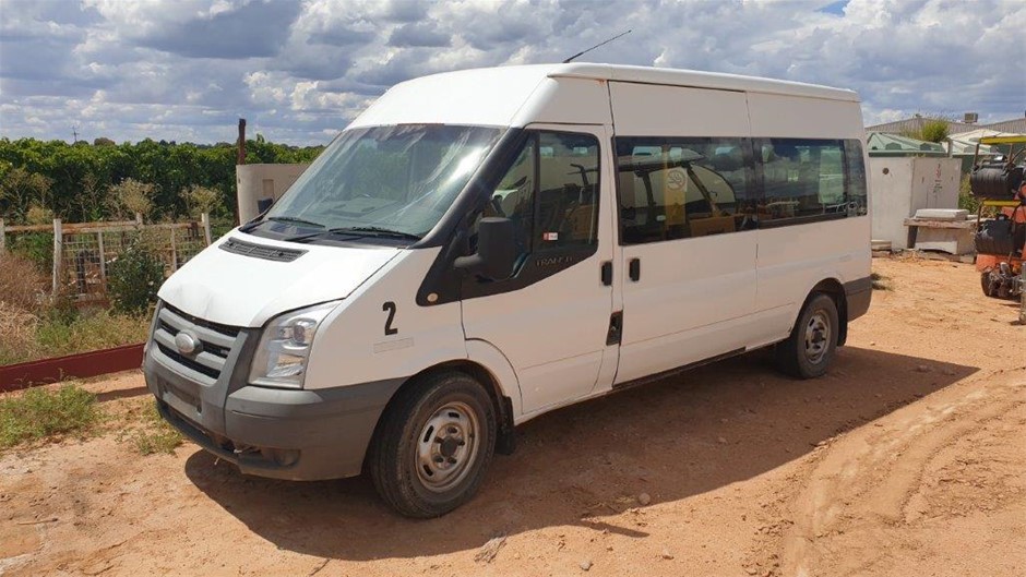 Ford Transit RWD Manual - 6 Speed Van Auction (0082-3021157) | Grays ...
