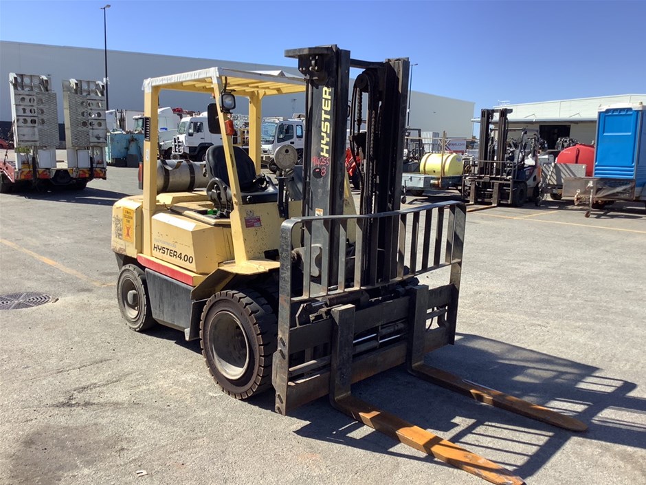 Hyster H4.00DX Counterbalance Container Mast 4T LPG Forklift Auction ...