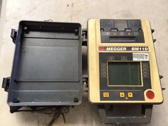 Avo Megger Bm11d Insulation Resistance Tester Auction (1743-9030544 