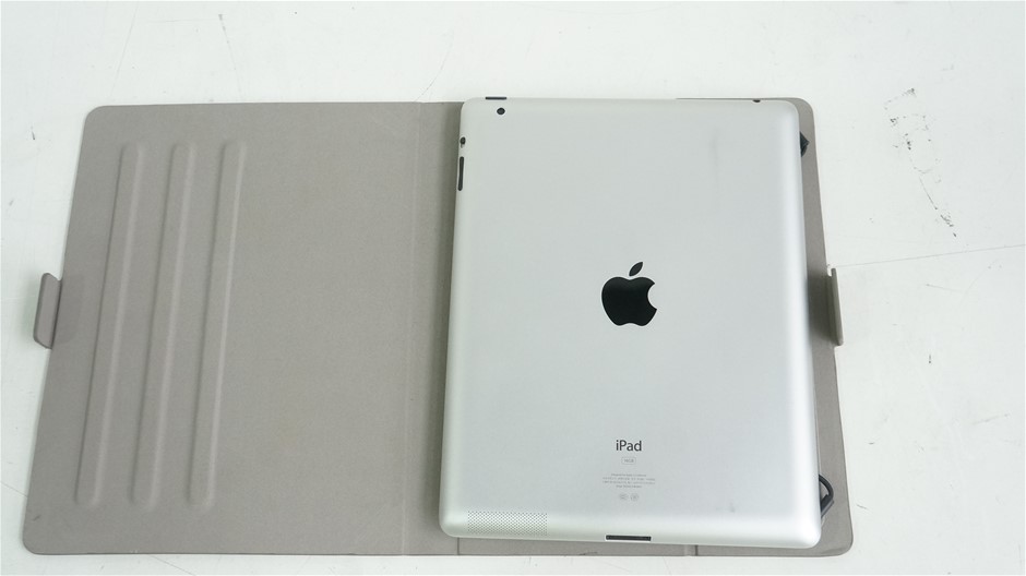 Apple Ipad 2 Wi-fi Tablet, White Auction (0002-2187324) 