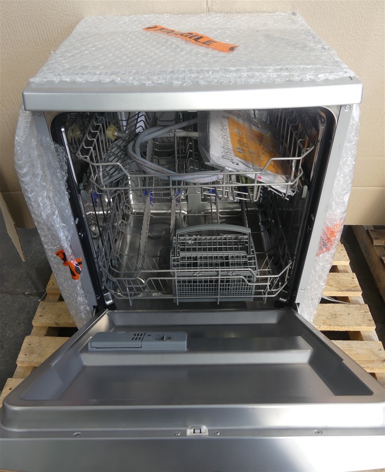 Omega 60cm freestanding silver hot sale dishwasher